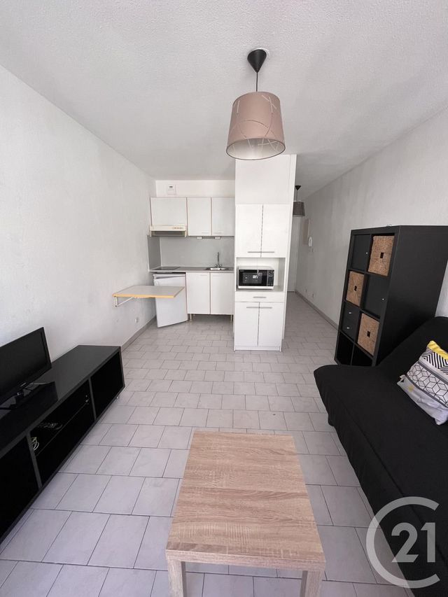 Appartement Studio &agrave; louer - 1 pi&egrave;ce - 21,08 m2 - Nimes - 30 - LANGUEDOC-ROUSSILLON