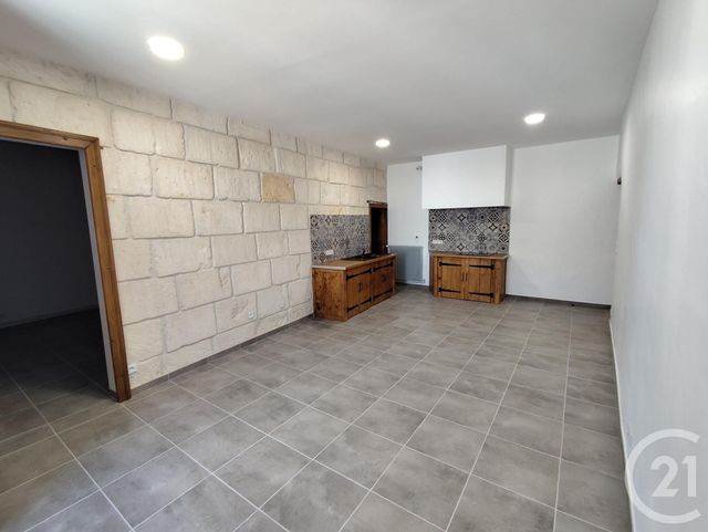 Appartement T3 &agrave; louer - 3 pi&egrave;ces - 50,89 m2 - Nimes - 30 - LANGUEDOC-ROUSSILLON