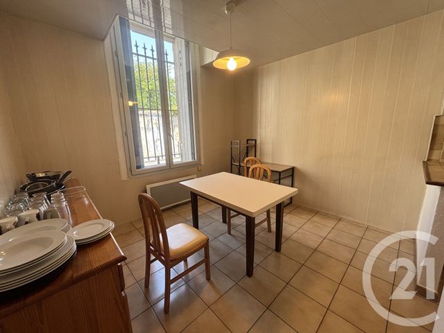 Appartement T2 &agrave; louer - 2 pi&egrave;ces - 33,67 m2 - Nimes - 30 - LANGUEDOC-ROUSSILLON