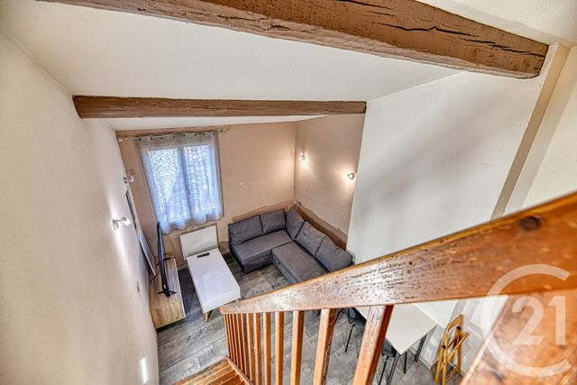 Appartement Studio &agrave; louer - 1 pi&egrave;ce - 31,60 m2 - Nimes - 30 - LANGUEDOC-ROUSSILLON
