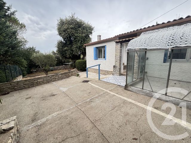 Maison &agrave; louer - 3 pi&egrave;ces - 76,51 m2 - Nimes - 30 - LANGUEDOC-ROUSSILLON
