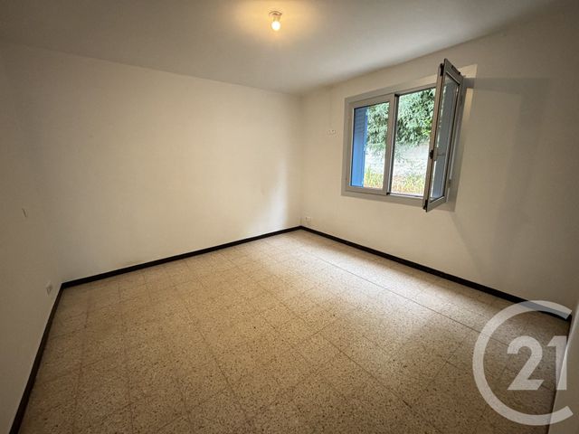 Maison &agrave; louer - 3 pi&egrave;ces - 76,51 m2 - Nimes - 30 - LANGUEDOC-ROUSSILLON