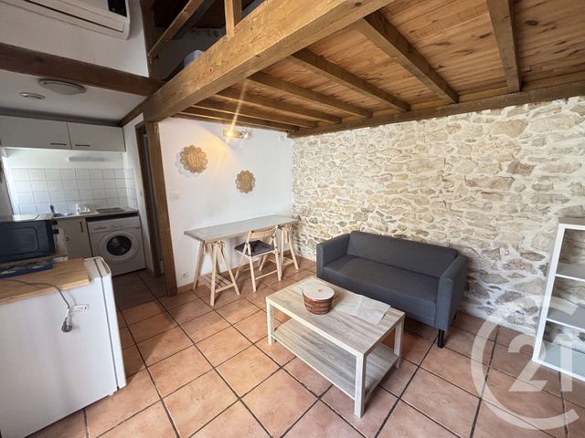 Appartement Studio &agrave; louer - 1 pi&egrave;ce - 17,39 m2 - Nimes - 30 - LANGUEDOC-ROUSSILLON