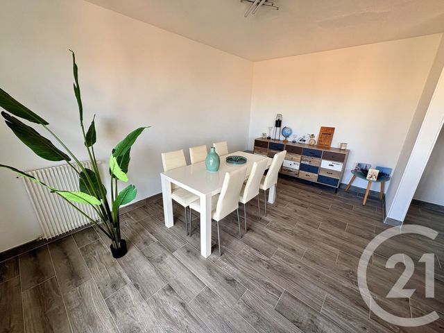 Appartement F4 &agrave; vendre - 4 pi&egrave;ces - 95,62 m2 - Nimes - 30 - LANGUEDOC-ROUSSILLON