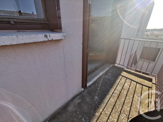 Appartement Studio &agrave; louer - 1 pi&egrave;ce - 26,07 m2 - Nimes - 30 - LANGUEDOC-ROUSSILLON