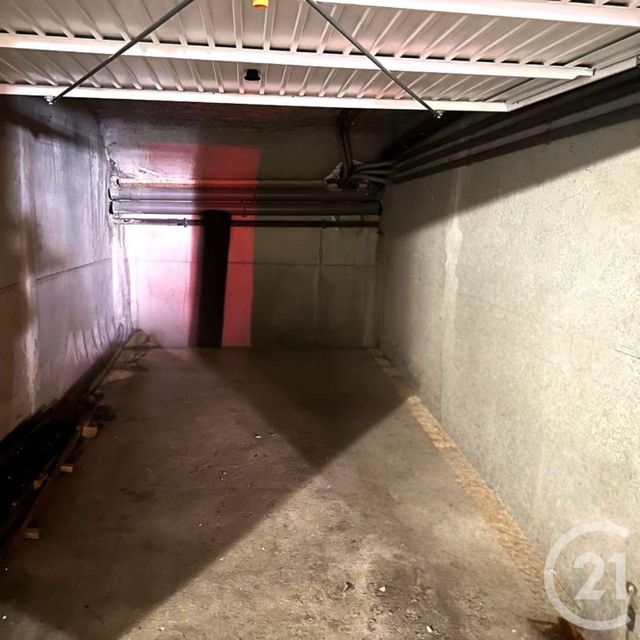 Parking &agrave; louer - 15,40 m2 - Nimes - 30 - LANGUEDOC-ROUSSILLON
