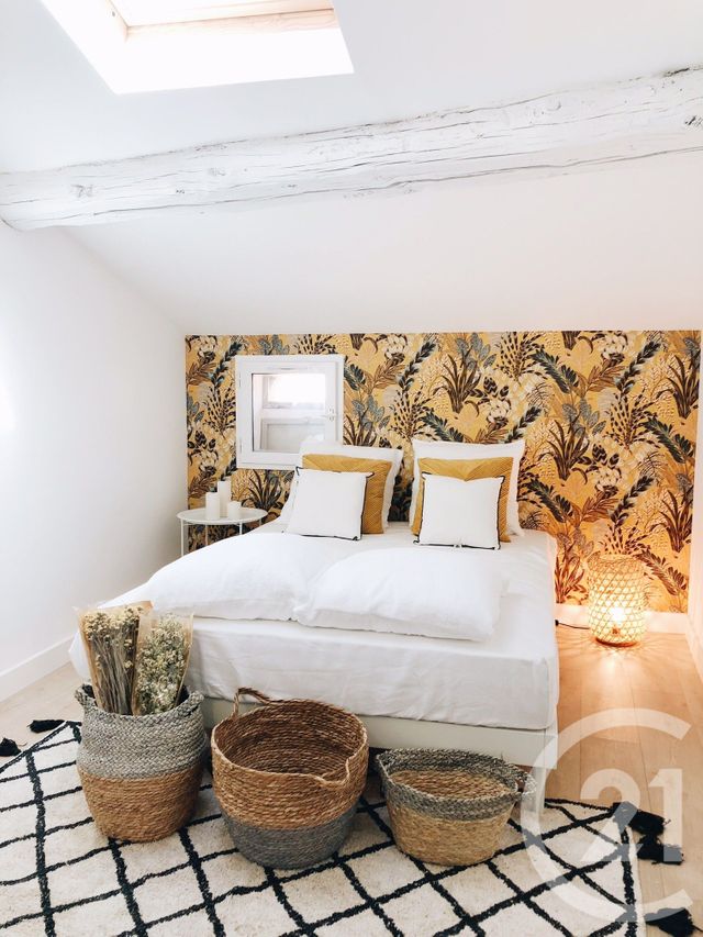 Appartement T3 &agrave; louer - 3 pi&egrave;ces - 40,50 m2 - Nimes - 30 - LANGUEDOC-ROUSSILLON