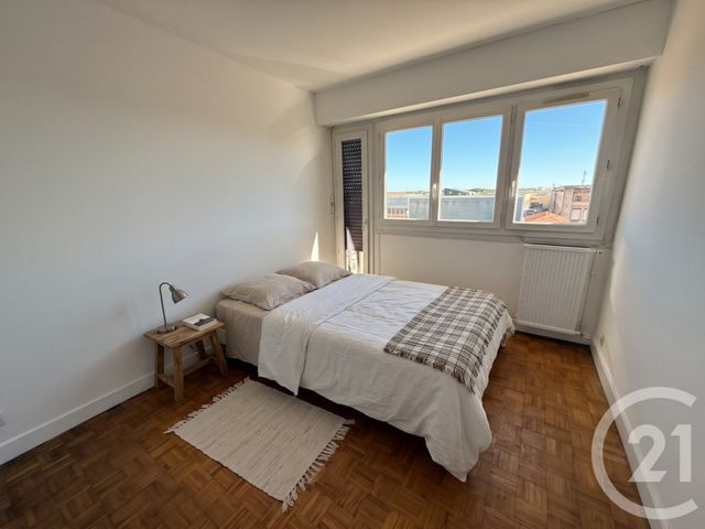 Appartement &agrave; vendre - 5 pi&egrave;ces - 110,92 m2 - Nimes - 30 - LANGUEDOC-ROUSSILLON