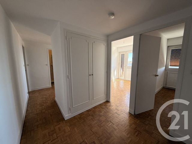 Appartement &agrave; vendre - 5 pi&egrave;ces - 110,92 m2 - Nimes - 30 - LANGUEDOC-ROUSSILLON