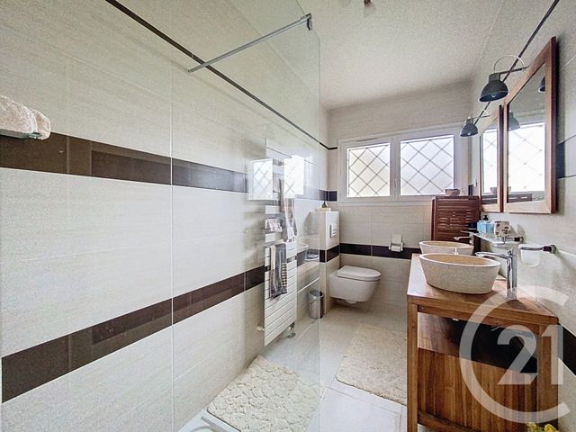 Maison &agrave; vendre - 5 pi&egrave;ces - 194 m2 - Villers St Frambourg - 60 - PICARDIE