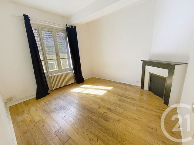 Maison &agrave; louer - 5 pi&egrave;ces - 114 m2 - Senlis - 60 - PICARDIE