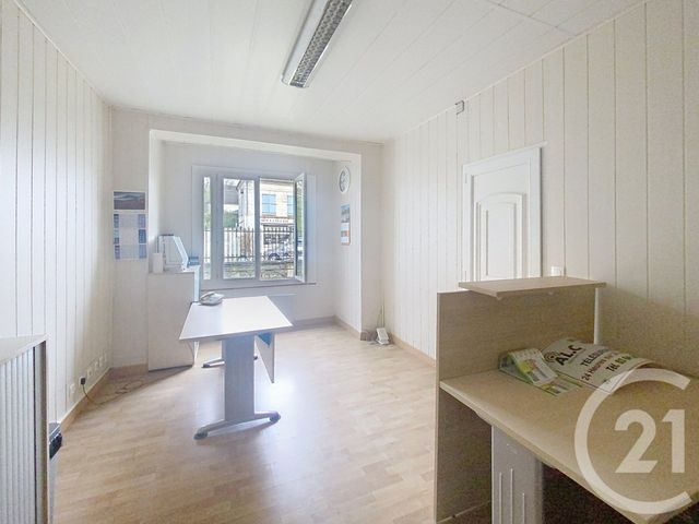 Appartement Local &agrave; vendre - 2 pi&egrave;ces - 38 m2 - Senlis - 60 - PICARDIE
