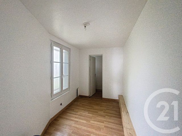 Appartement Local &agrave; vendre - 2 pi&egrave;ces - 38 m2 - Senlis - 60 - PICARDIE