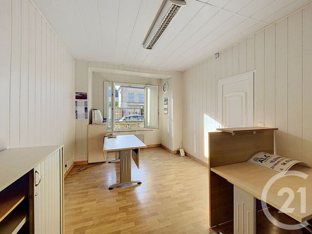Appartement Local &agrave; vendre - 2 pi&egrave;ces - 38 m2 - Senlis - 60 - PICARDIE
