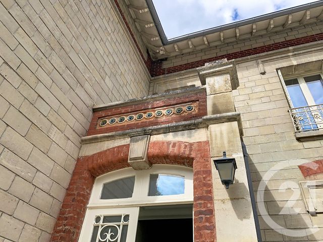 Maison &agrave; louer - 8 pi&egrave;ces - 163,16 m2 - Senlis - 60 - PICARDIE