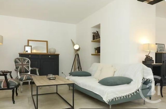 Maison &agrave; louer - 4 pi&egrave;ces - 110 m2 - Senlis - 60 - PICARDIE