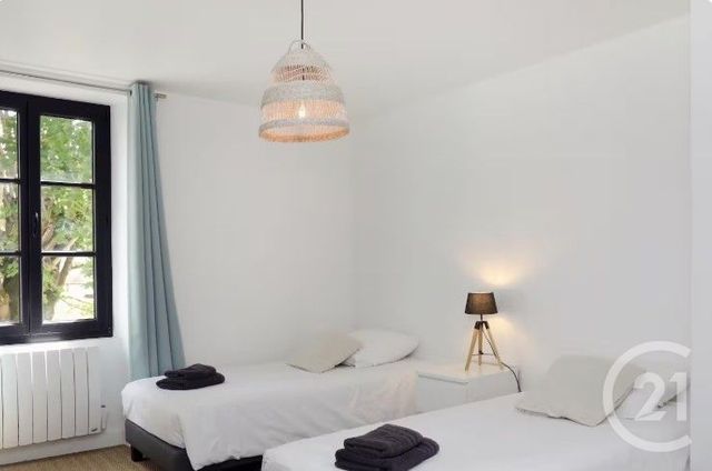 Maison &agrave; louer - 4 pi&egrave;ces - 110 m2 - Senlis - 60 - PICARDIE