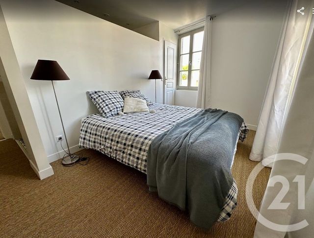Maison &agrave; louer - 4 pi&egrave;ces - 110 m2 - Senlis - 60 - PICARDIE