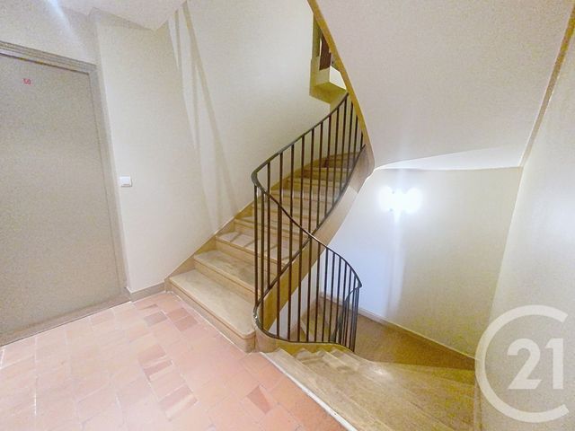 Appartement F3 &agrave; louer - 3 pi&egrave;ces - 84,12 m2 - Senlis - 60 - PICARDIE