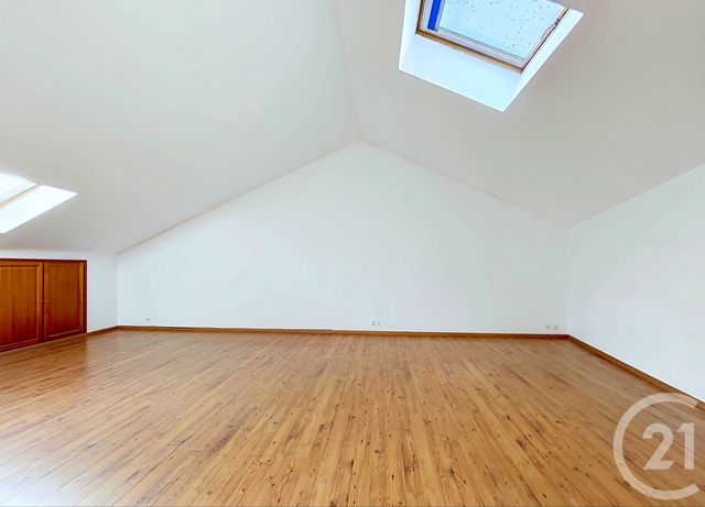 Maison &agrave; vendre - 4 pi&egrave;ces - 250 m2 - La Chapelle En Serval - 60 - PICARDIE
