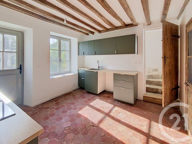 Maison &agrave; louer - 5 pi&egrave;ces - 142 m2 - Senlis - 60 - PICARDIE