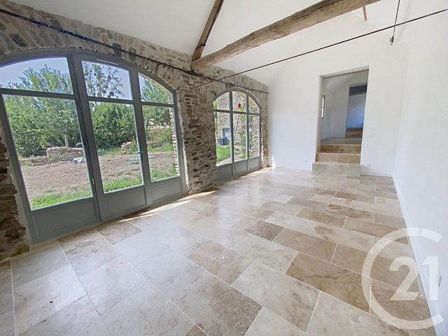 Maison &agrave; louer - 5 pi&egrave;ces - 142 m2 - Senlis - 60 - PICARDIE