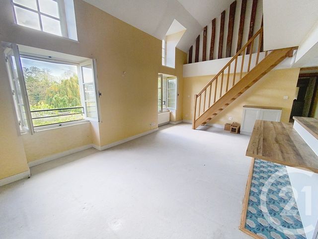 Appartement Duplex à vendre - 4 pièces - 79,83 m2 - Senlis - 60 - PICARDIE