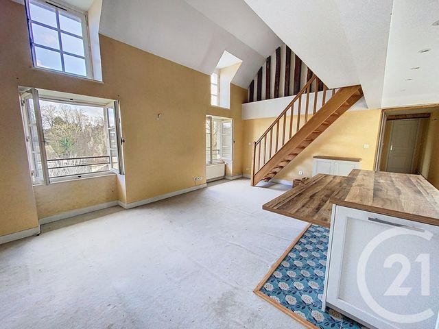 Appartement Duplex &agrave; vendre - 4 pi&egrave;ces - 79,83 m2 - Senlis - 60 - PICARDIE