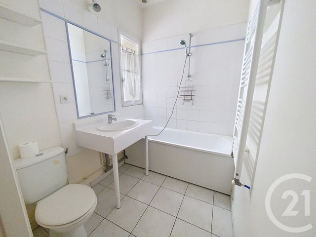 Appartement Duplex &agrave; louer - 4 pi&egrave;ces - 103,90 m2 - Senlis - 60 - PICARDIE