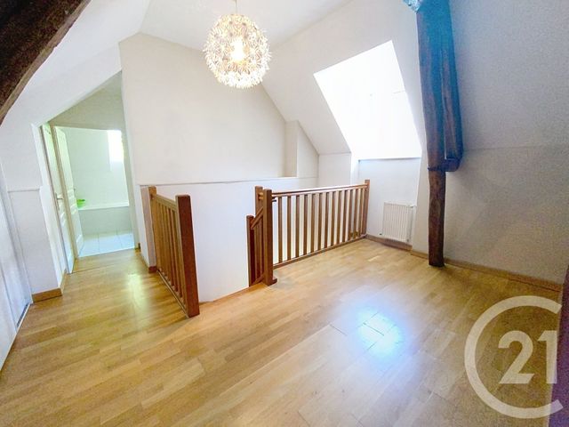 Appartement Duplex &agrave; louer - 4 pi&egrave;ces - 103,90 m2 - Senlis - 60 - PICARDIE