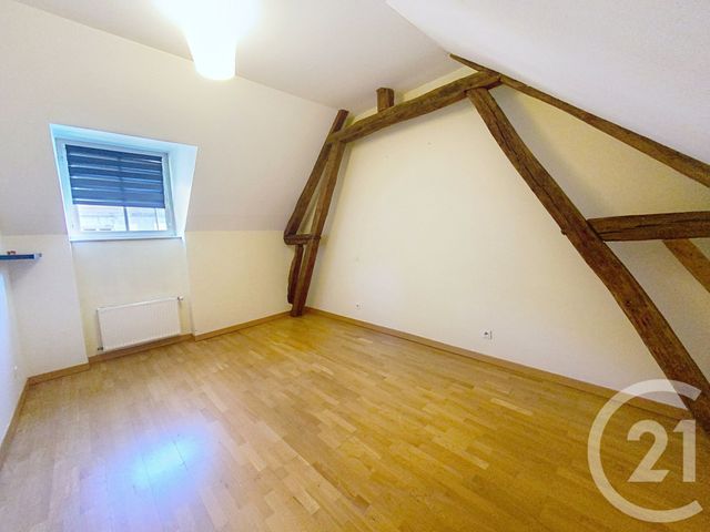 Appartement Duplex &agrave; louer - 4 pi&egrave;ces - 103,90 m2 - Senlis - 60 - PICARDIE