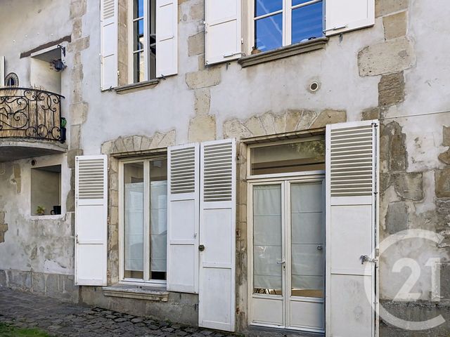 Appartement Studio &agrave; louer - 1 pi&egrave;ce - 29 m2 - Senlis - 60 - PICARDIE