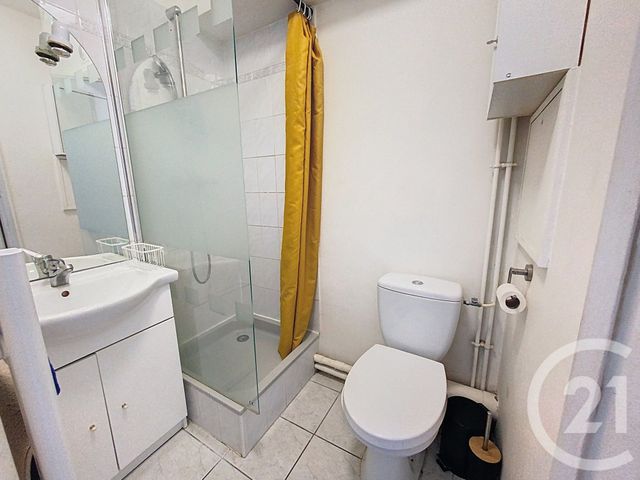 Appartement Duplex &agrave; louer - 2 pi&egrave;ces - 20,70 m2 - Senlis - 60 - PICARDIE