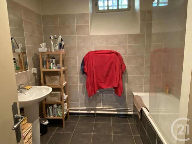 Appartement F2 à louer - 2 pièces - 56,78 m2 - Senlis - 60 - PICARDIE