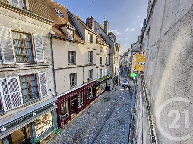 Appartement Studio &agrave; louer - 1 pi&egrave;ce - 26,89 m2 - Senlis - 60 - PICARDIE