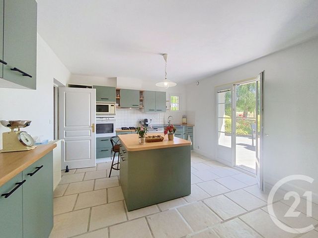 Maison &agrave; vendre - 6 pi&egrave;ces - 195 m2 - Montlognon - 60 - PICARDIE
