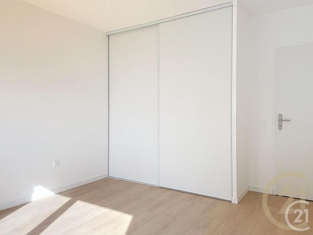 Appartement F4 à vendre - 4 pièces - 80,85 m2 - Senlis - 60 - PICARDIE