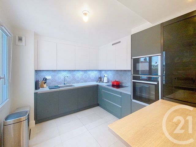 Appartement F4 à vendre - 4 pièces - 142,51 m2 - Senlis - 60 - PICARDIE