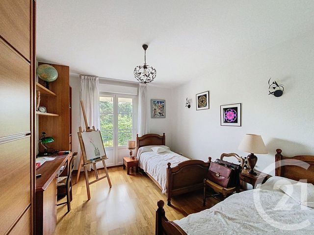 Appartement à vendre - 4 pièces - 148 m2 - Senlis - 60 - PICARDIE