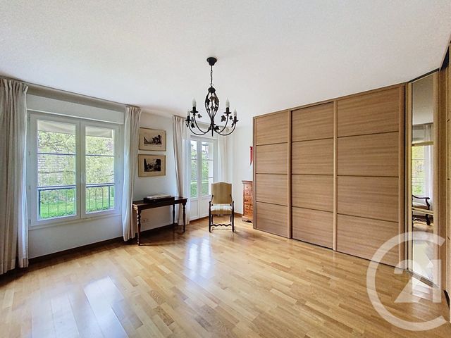 Appartement à vendre - 4 pièces - 148 m2 - Senlis - 60 - PICARDIE