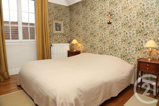 Maison à vendre - 10 pièces - 245 m2 - Senlis - 60 - PICARDIE