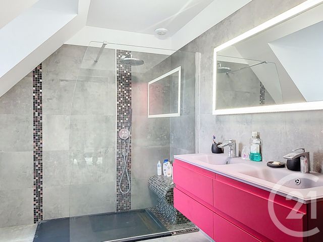 Maison &agrave; vendre - 5 pi&egrave;ces - 228 m2 - Villers St Frambourg - 60 - PICARDIE