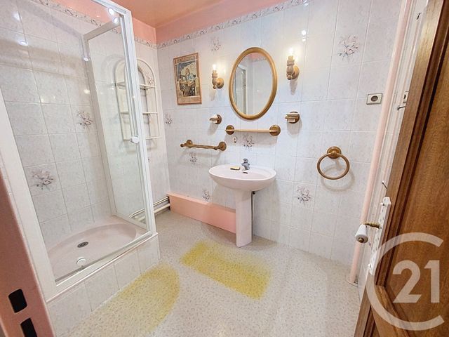 Appartement F3 bis à louer - 4 pièces - 72,27 m2 - Senlis - 60 - PICARDIE