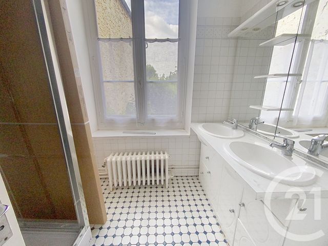 Maison à louer - 8 pièces - 164,69 m2 - Senlis - 60 - PICARDIE