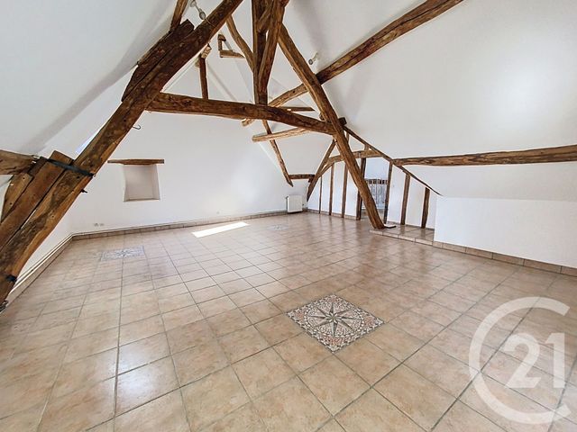 Maison à louer - 8 pièces - 292,29 m2 - Crepy En Valois - 60 - PICARDIE