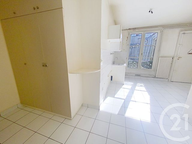 Appartement F2 à vendre - 2 pièces - 71,40 m2 - Paris - 75010 - ILE-DE-FRANCE