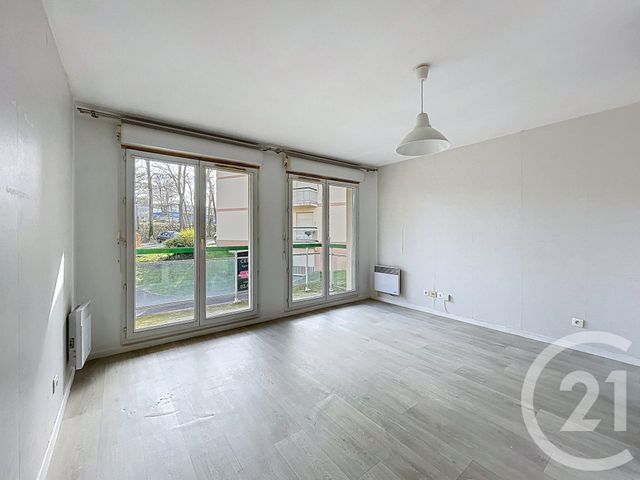 Appartement F1 &agrave; vendre - 1 pi&egrave;ce - 24 m2 - Senlis - 60 - PICARDIE