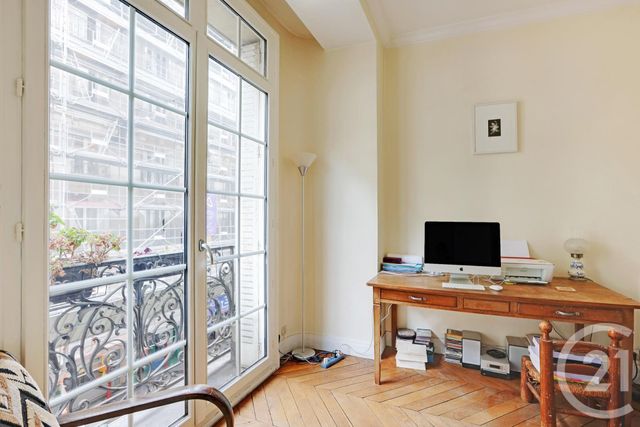 Appartement F4 &agrave; vendre - 4 pi&egrave;ces - 102 m2 - Paris - 75018 - ILE-DE-FRANCE