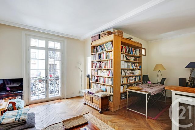 Appartement F4 &agrave; vendre - 4 pi&egrave;ces - 102 m2 - Paris - 75018 - ILE-DE-FRANCE