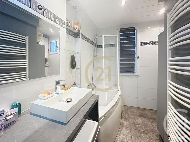 Appartement F2 &agrave; vendre - 2 pi&egrave;ces - 37,51 m2 - Paris - 75018 - ILE-DE-FRANCE